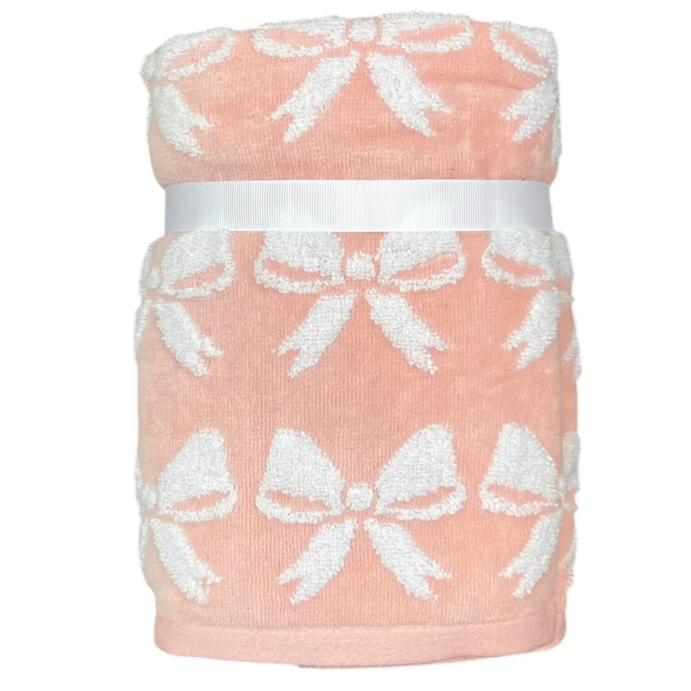 Caro - ‘Peach Bows’ Hand Towels (2)- Ultra Soft. NWT. Firm!